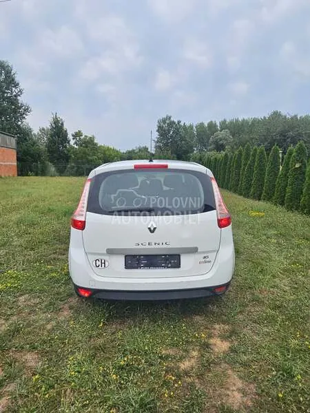 Renault Grand Scenic 2010 photo 4