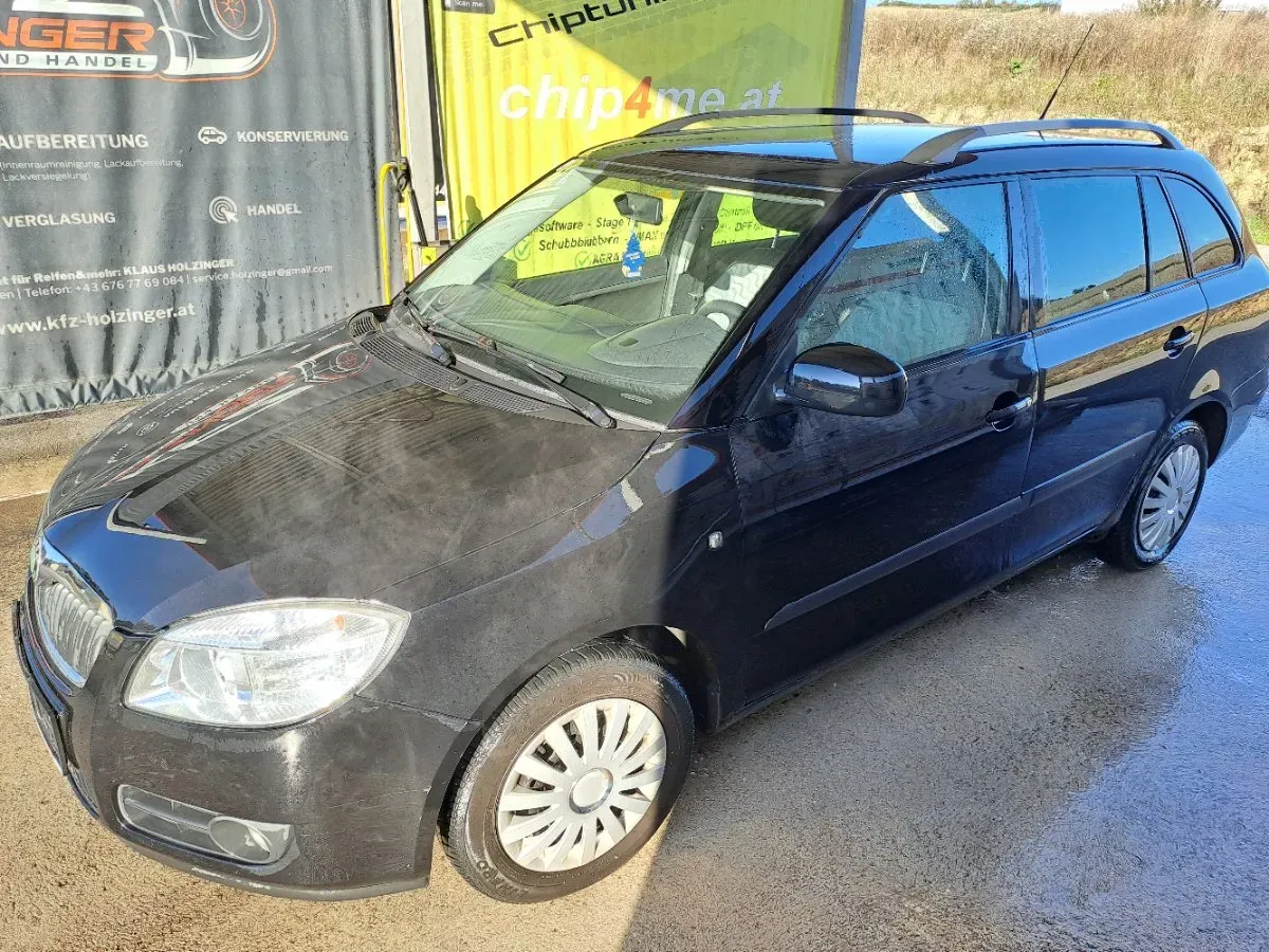 Skoda Fabia 2008 photo 3