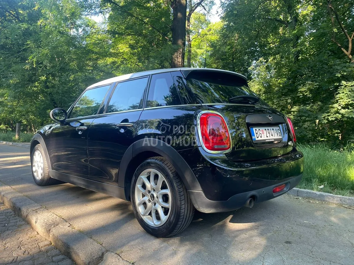 Mini One 2018 photo 3