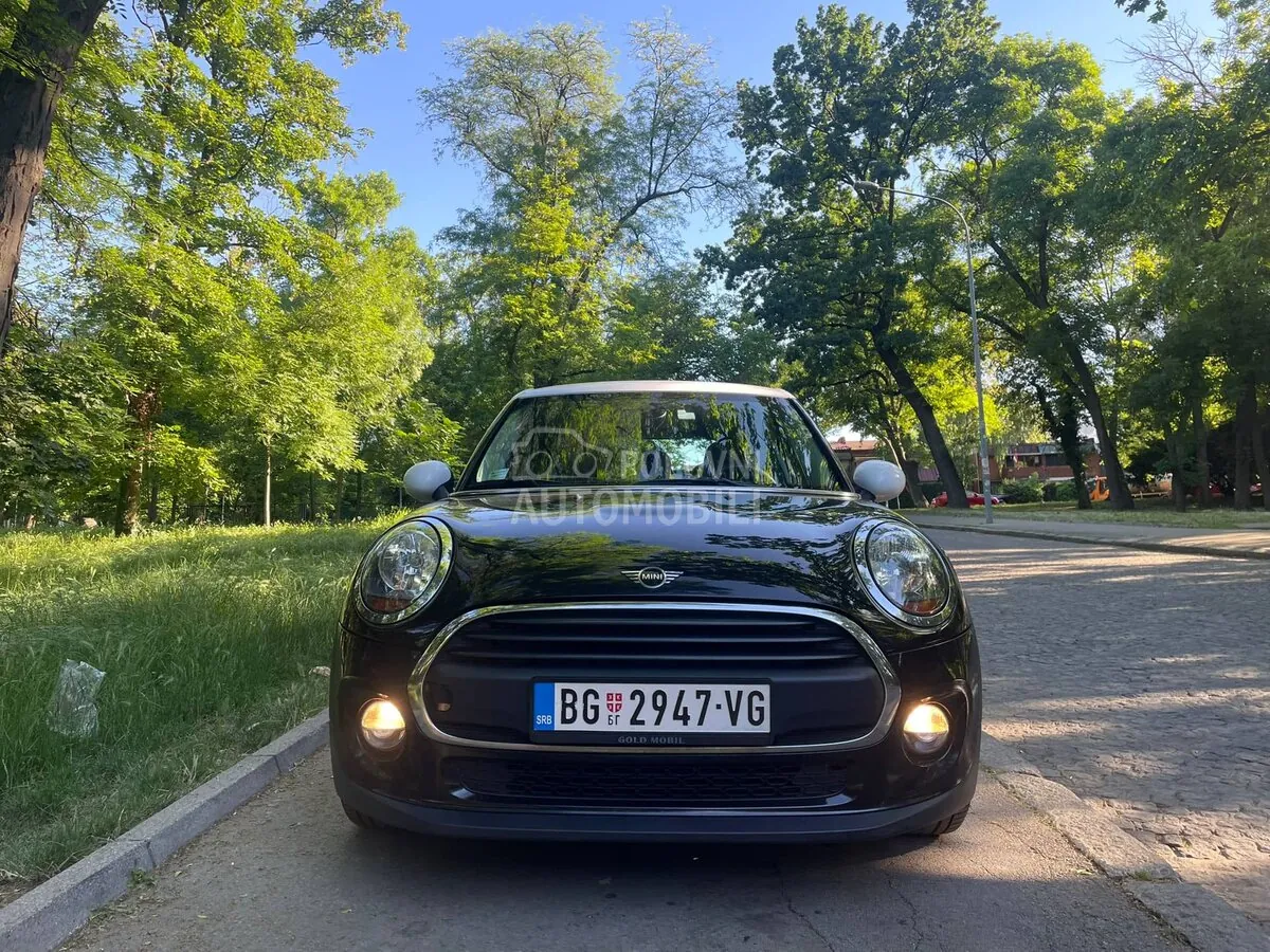 Mini One 2018 photo 2