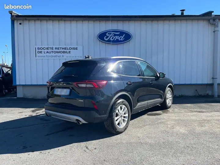 Ford Kuga 2024 photo 3