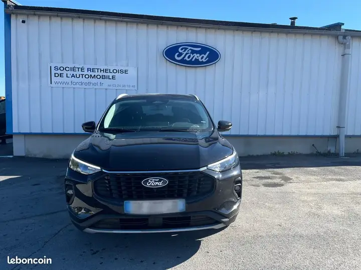 Ford Kuga 2024 photo 2