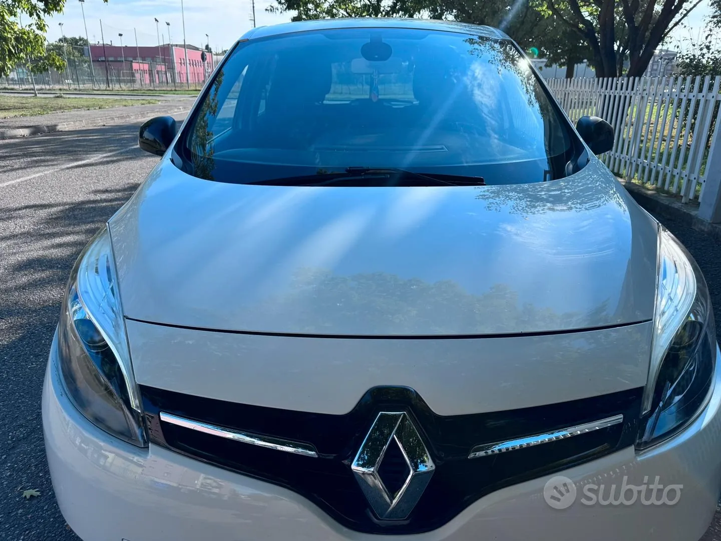 Renault Scenic 2016 photo 4