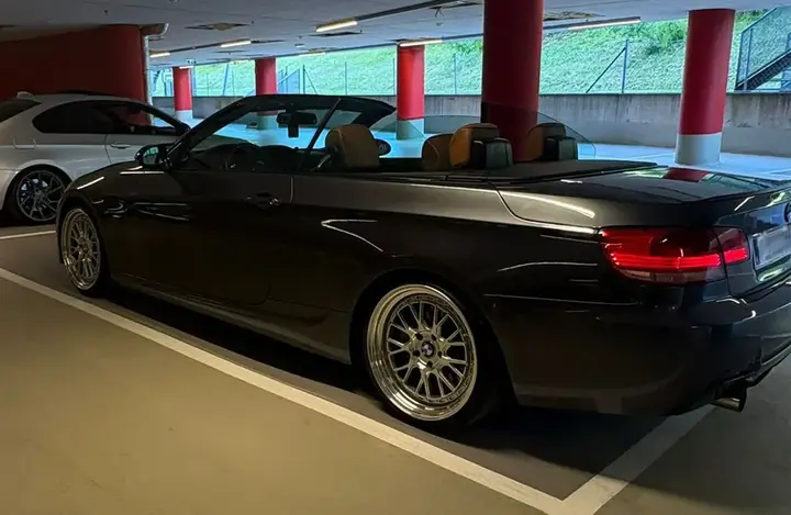 BMW 3 Series 2008 photo 3