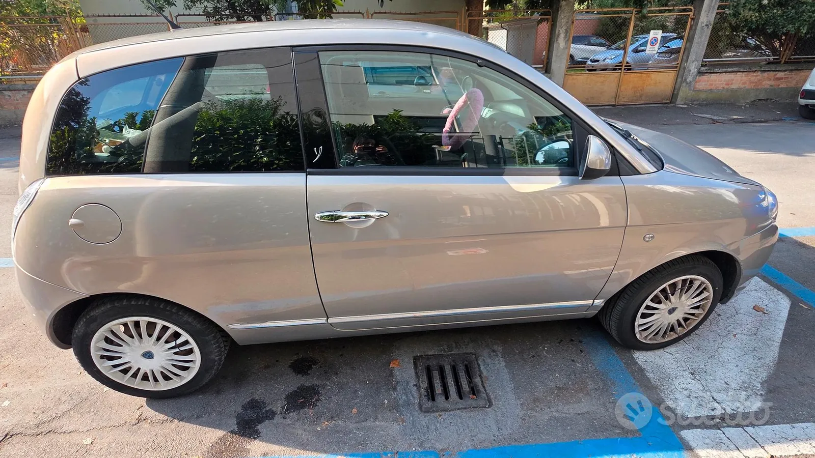 Lancia Ypsilon 2010 photo 4