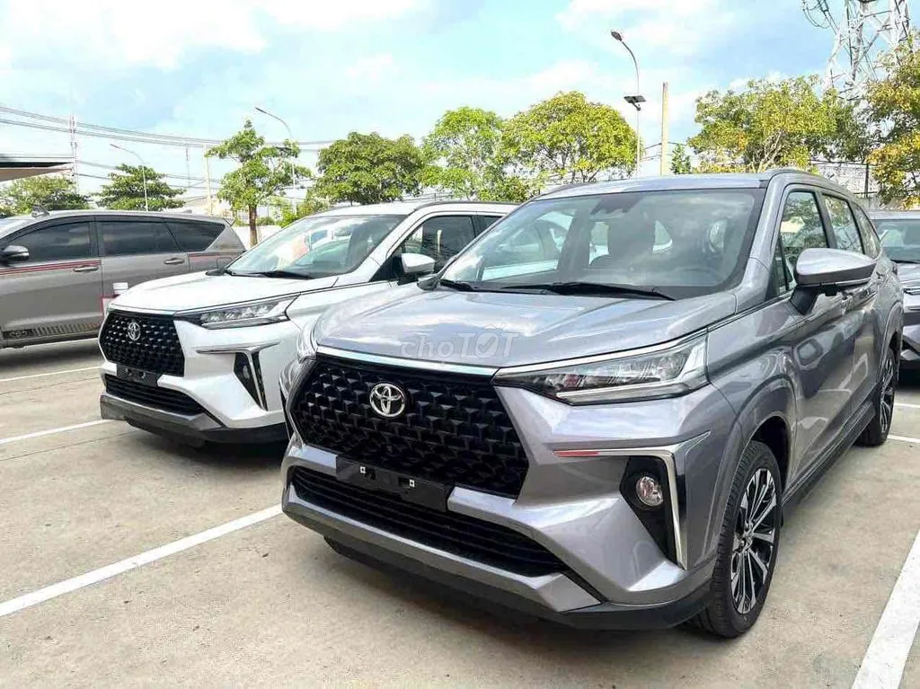 Toyota Veloz 2026 photo 2
