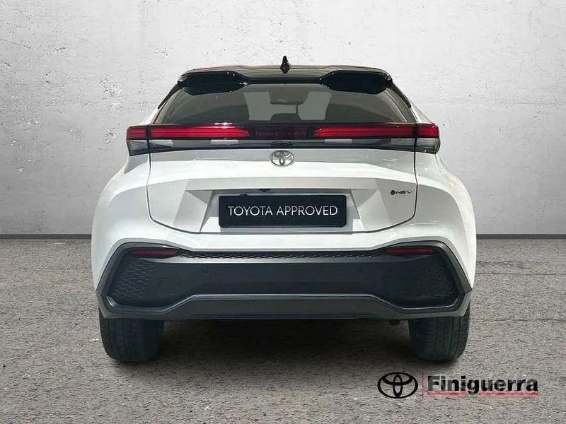 Toyota C-Hr 2024 photo 3