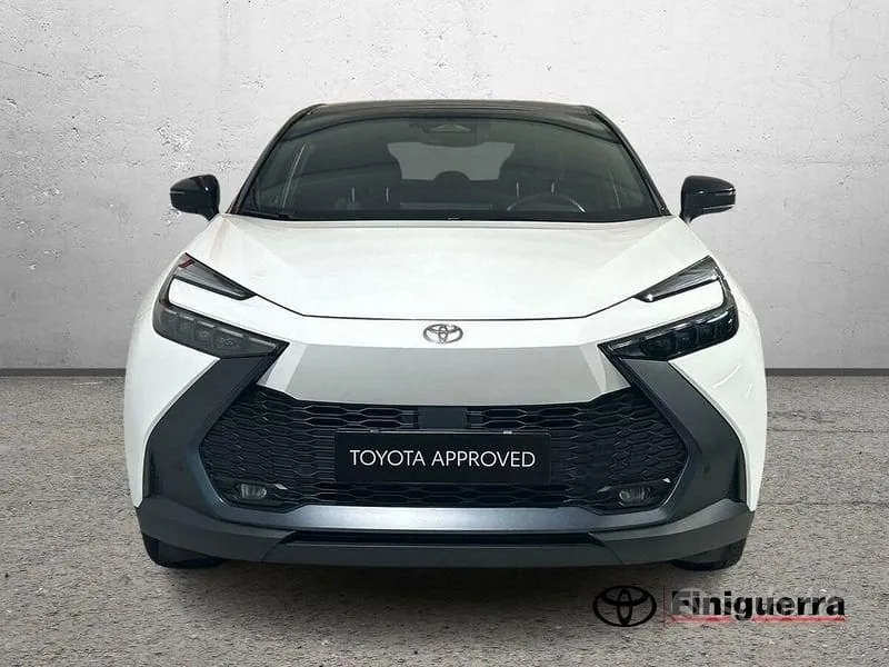 Toyota C-Hr 2024 photo 2
