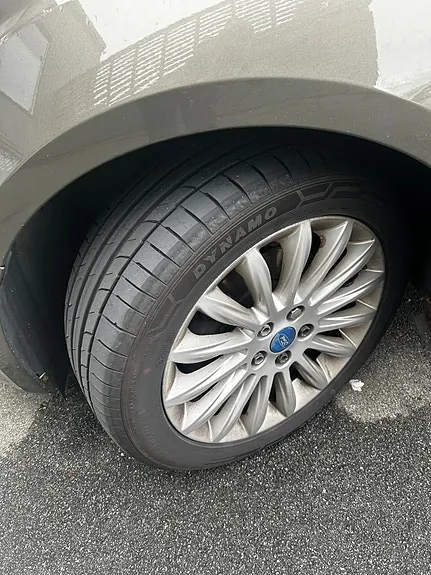 Ford S-Max 2011 photo 4