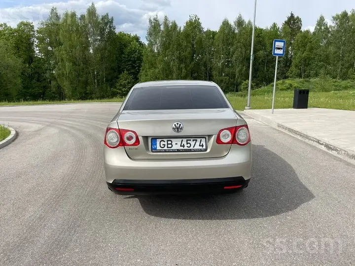 Volkswagen Jetta 2006 photo 5