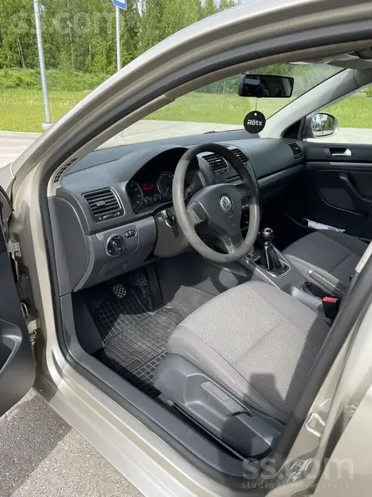 Volkswagen Jetta 2006 photo 2