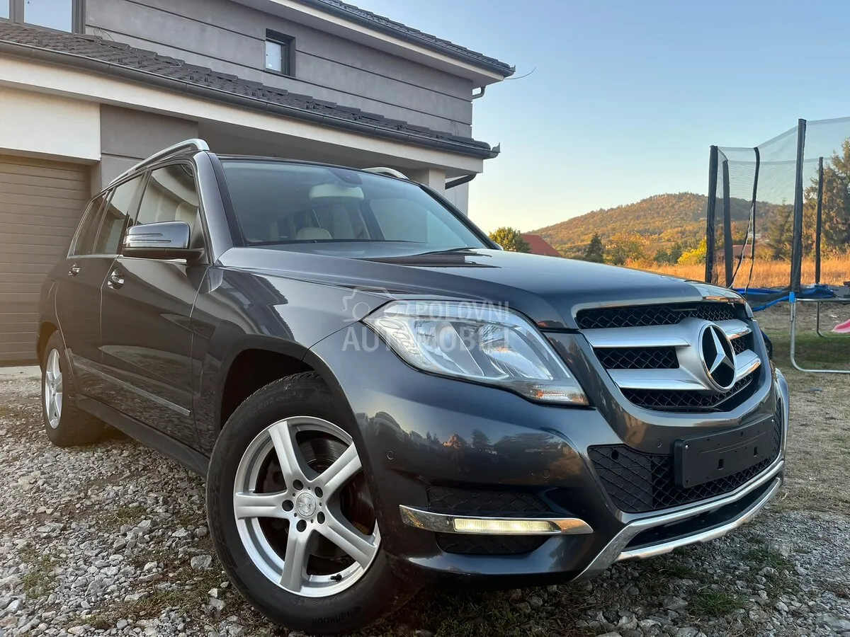 Mercedes-Benz Glk Class 2013 photo 2