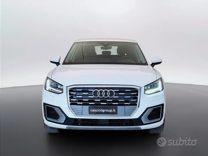 Audi Q2 2017 photo 2