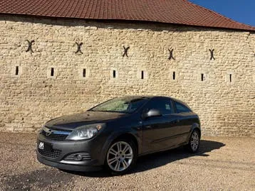 Opel Astra 2009 photo 3
