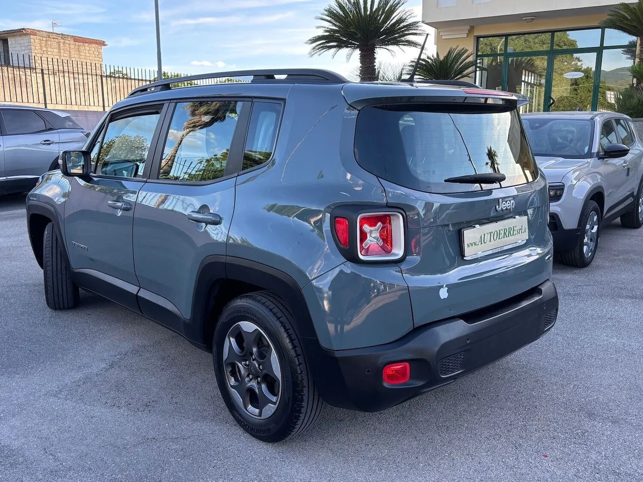 Jeep Renegade 2017 photo 2