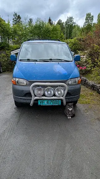 Toyota Hiace 2005 photo 4