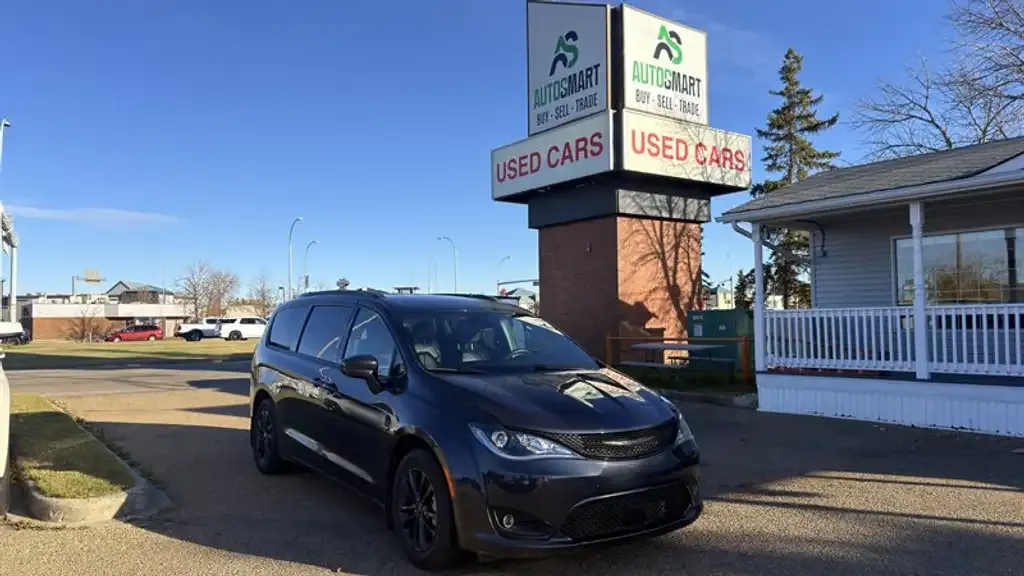 Chrysler Pacifica