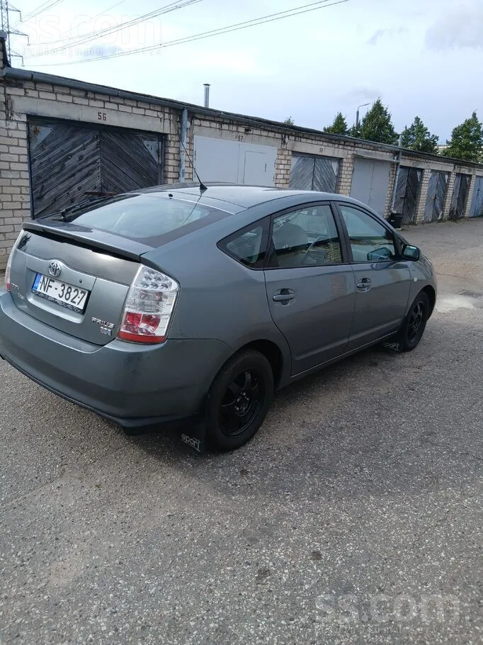 Toyota Prius 2005 photo 3
