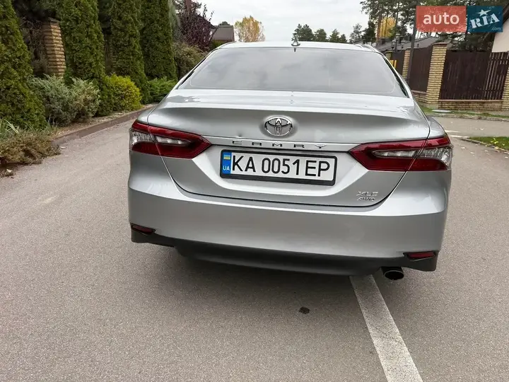 Toyota Camry 2022 photo 5