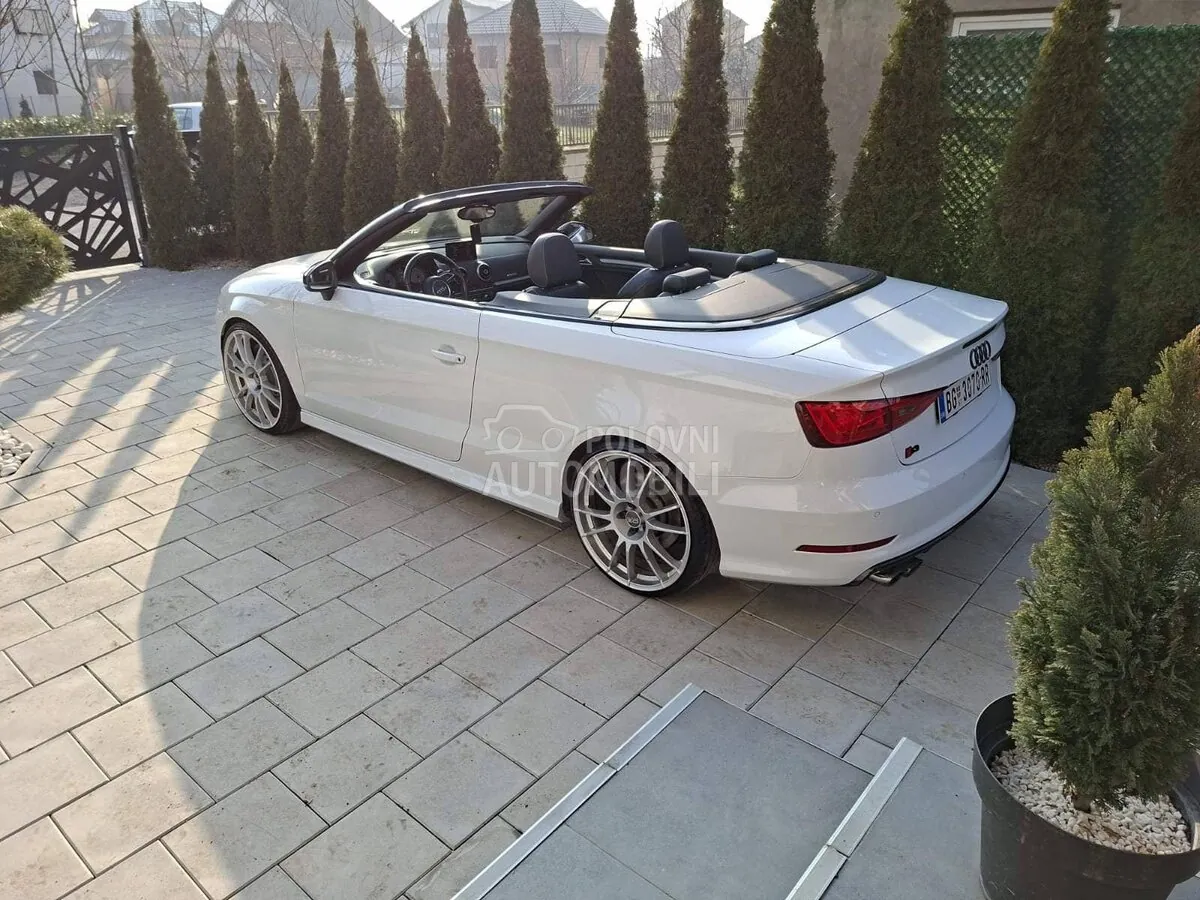 Audi S3 2015 photo 2