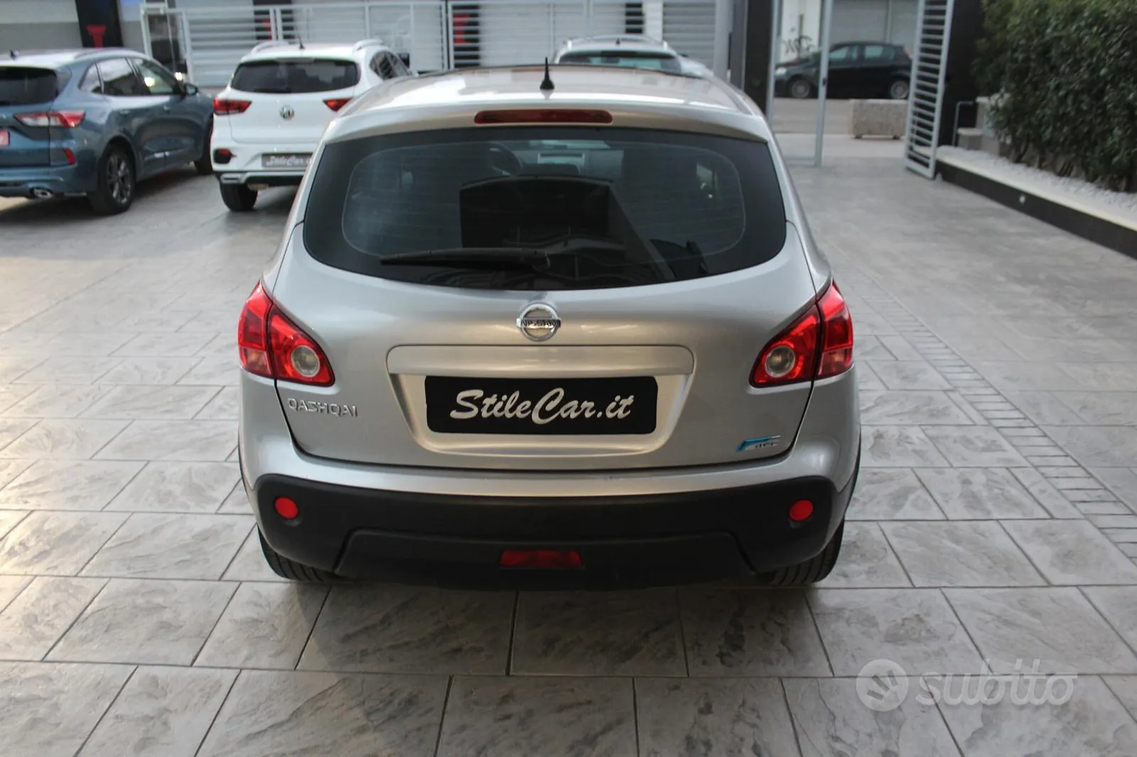 Nissan Qashqai 2009 photo 3