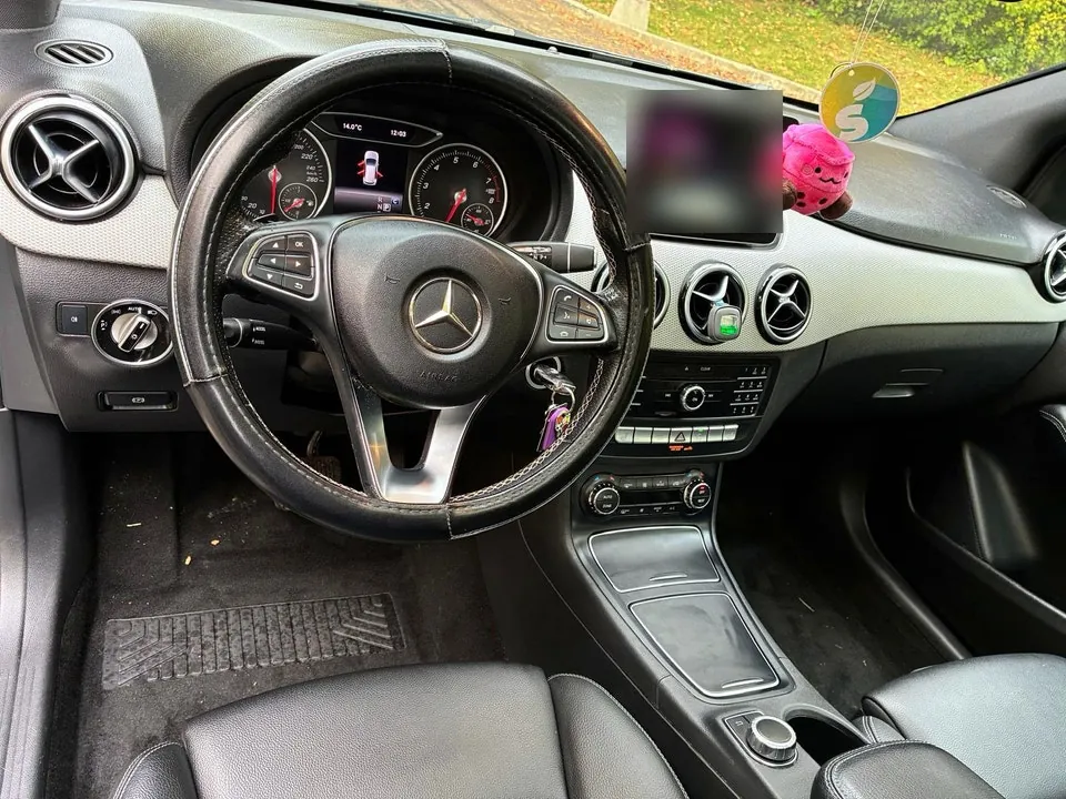 Mercedes-Benz B-Class 2018 photo 3