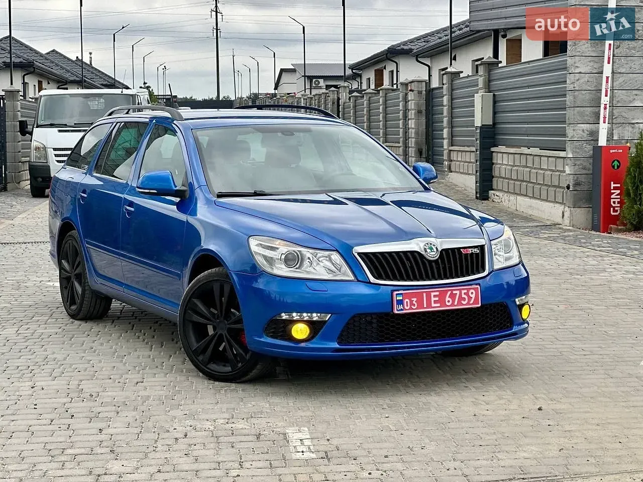 Skoda Octavia 2011 photo 3