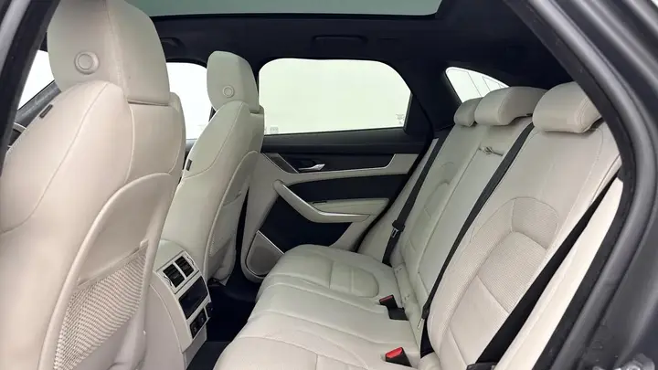Jaguar F-Pace 2025 photo 4