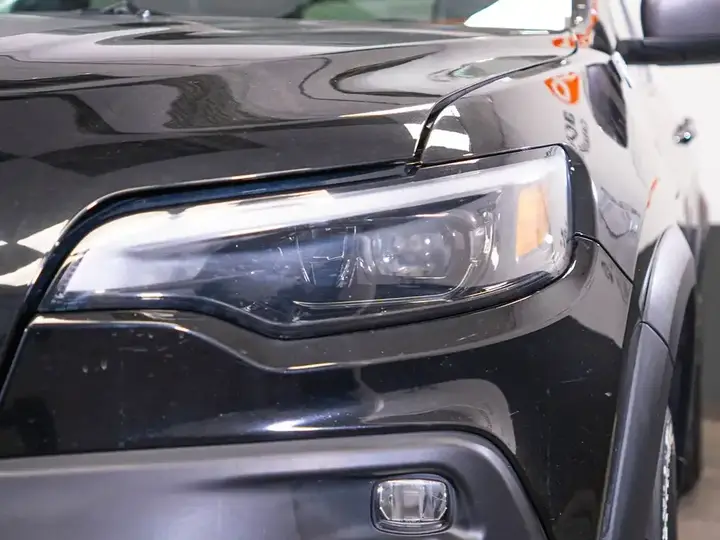 Jeep Cherokee 2019 photo 4