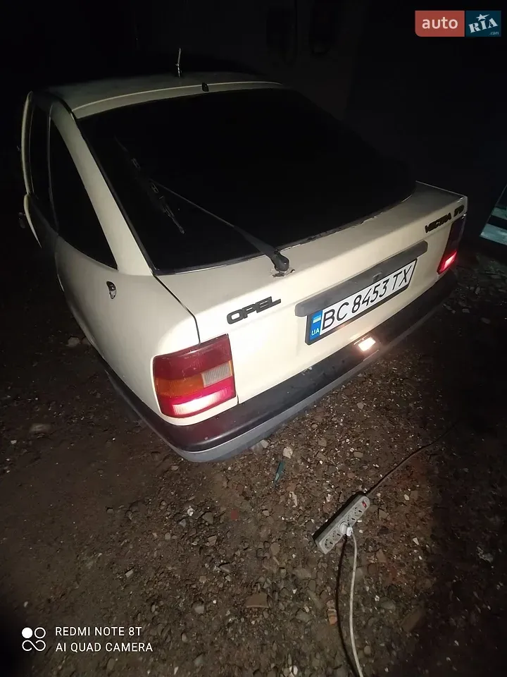 Opel Vectra 1991 photo 5