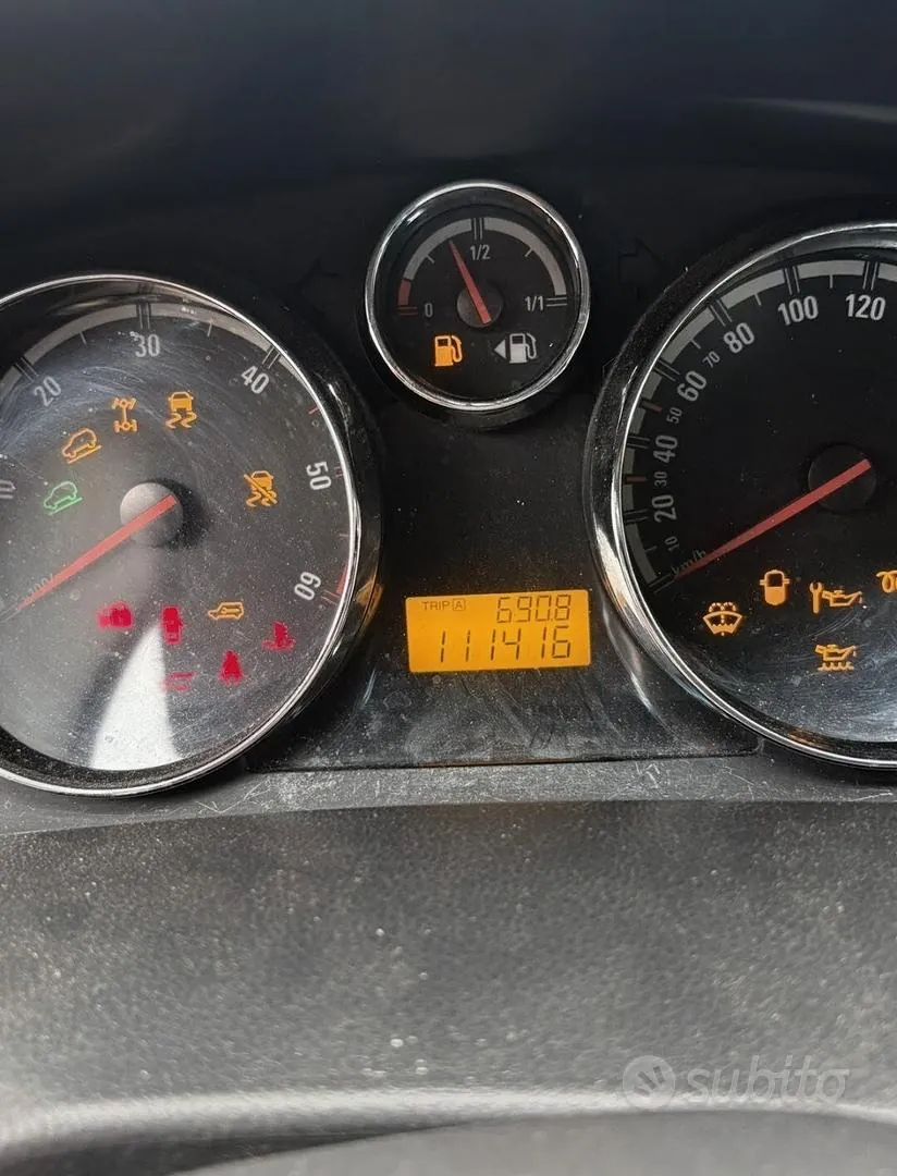 Opel Antara 2008 photo 4