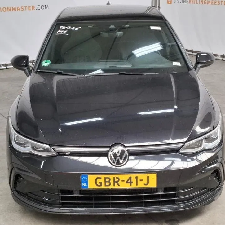 Volkswagen Golf 2020 photo 2