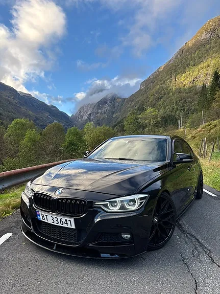 BMW 318I