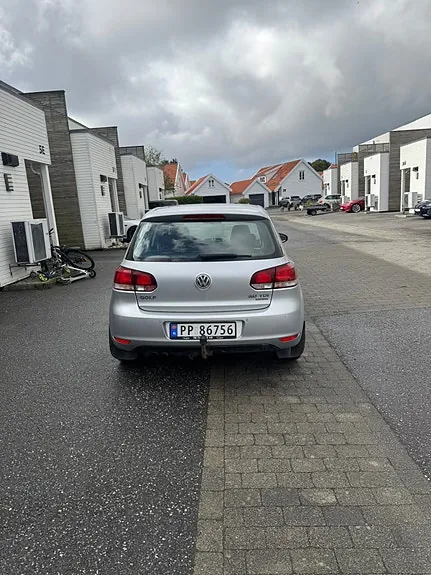 Volkswagen Golf 2009 photo 4