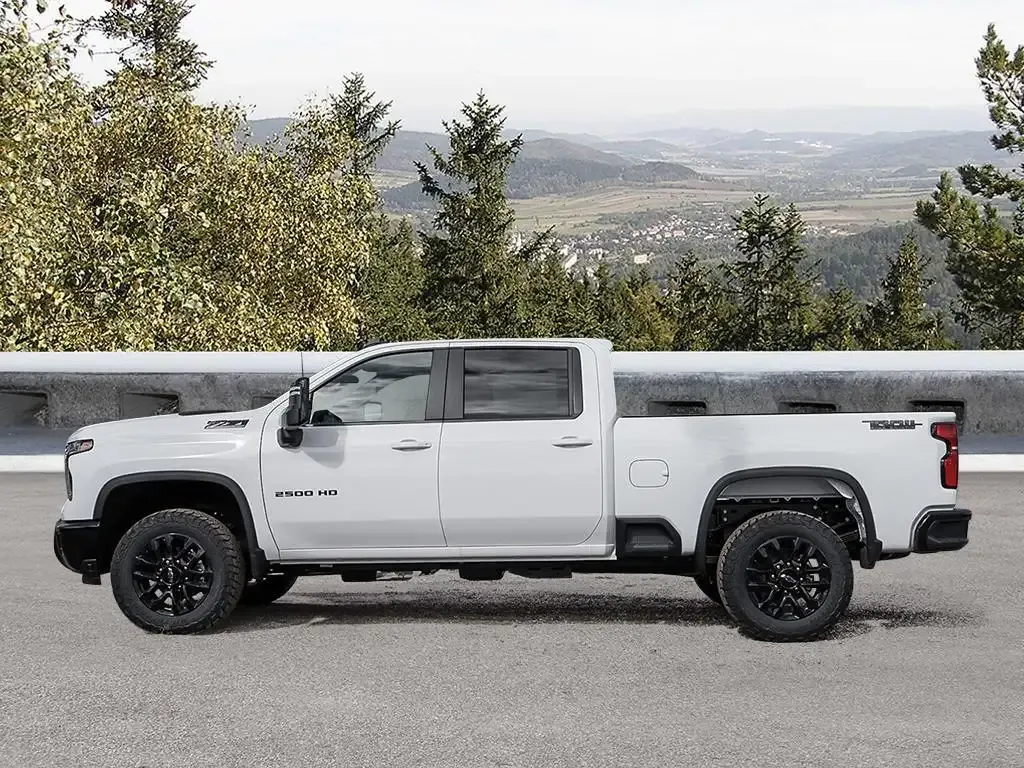 Chevrolet Silverado 2500 2026 photo 3