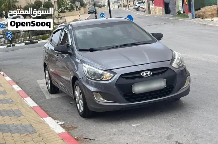 Hyundai Accent 2016 photo 2
