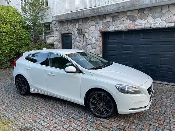 Volvo V40 2013 photo 5