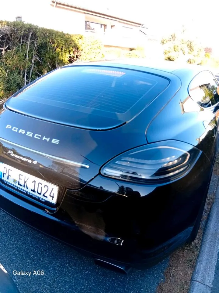 Porsche Panamera 4
