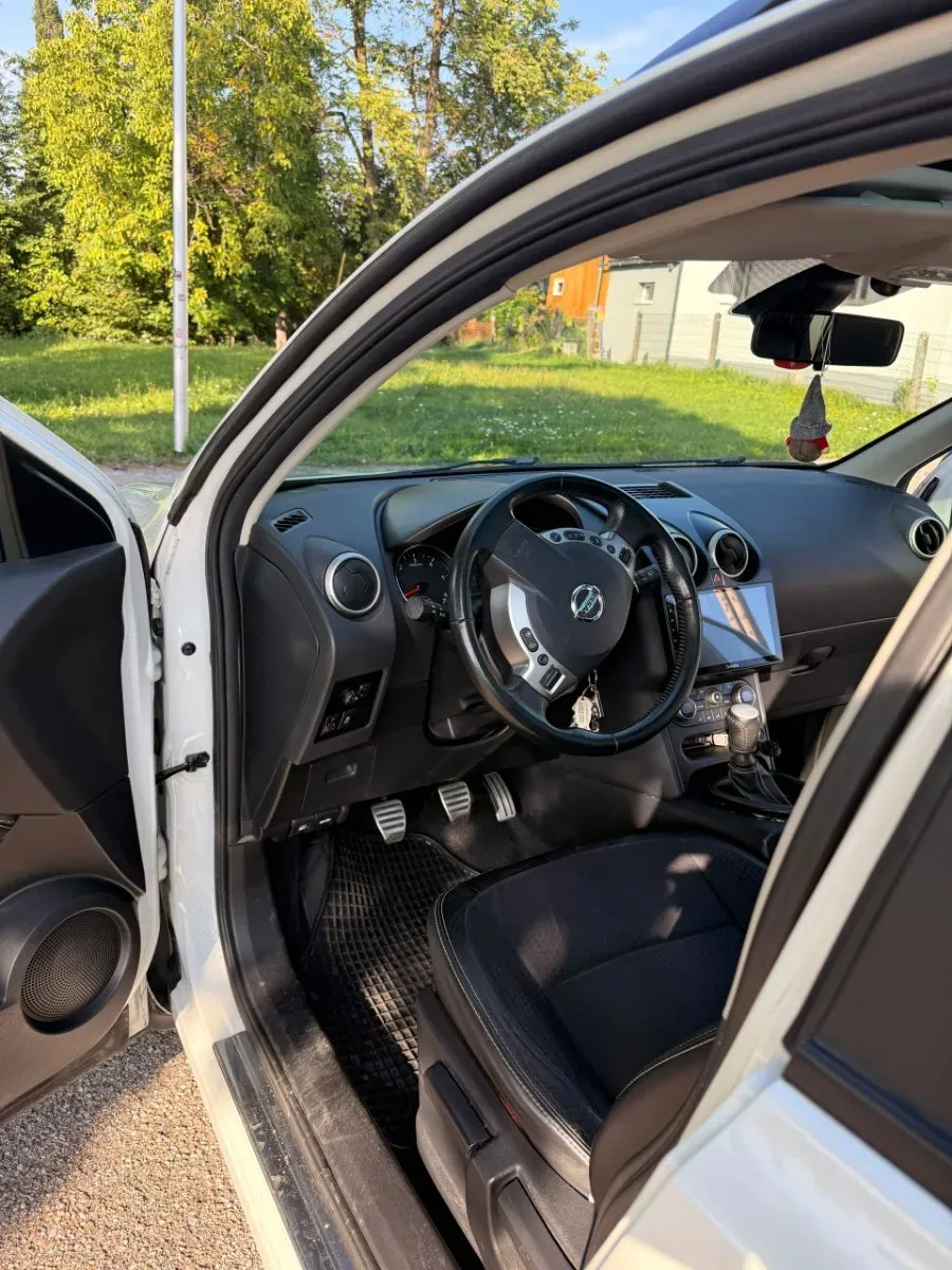 Nissan Qashqai 2014 photo 3
