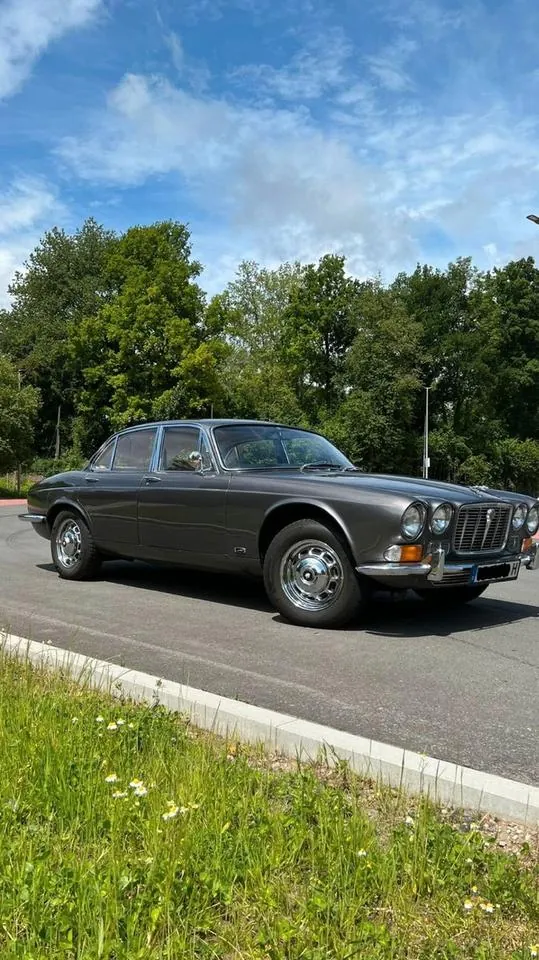 Jaguar Xj6