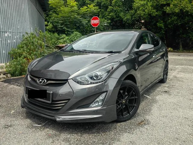 Hyundai Elantra