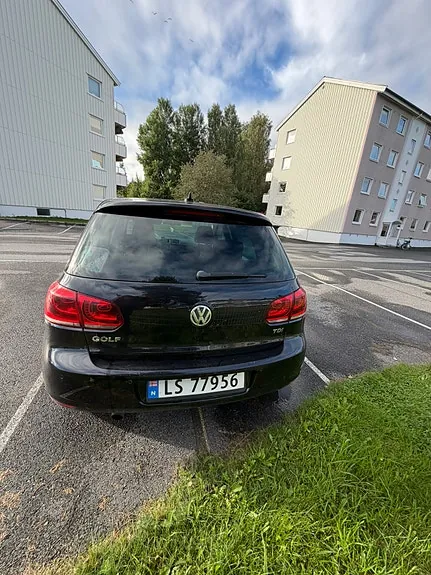 Volkswagen Golf 2012 photo 5