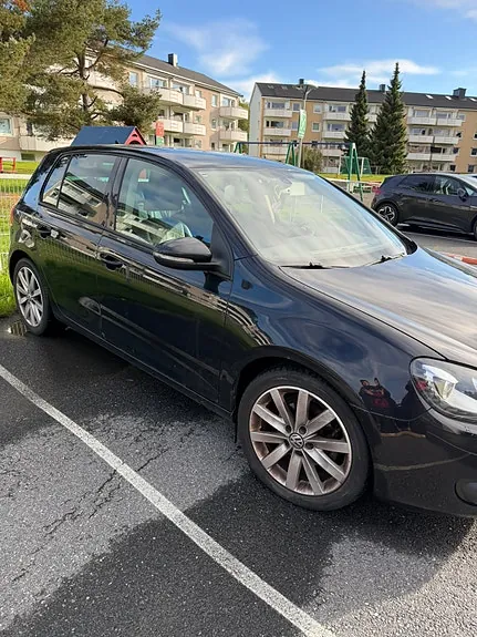 Volkswagen Golf 2012 photo 3