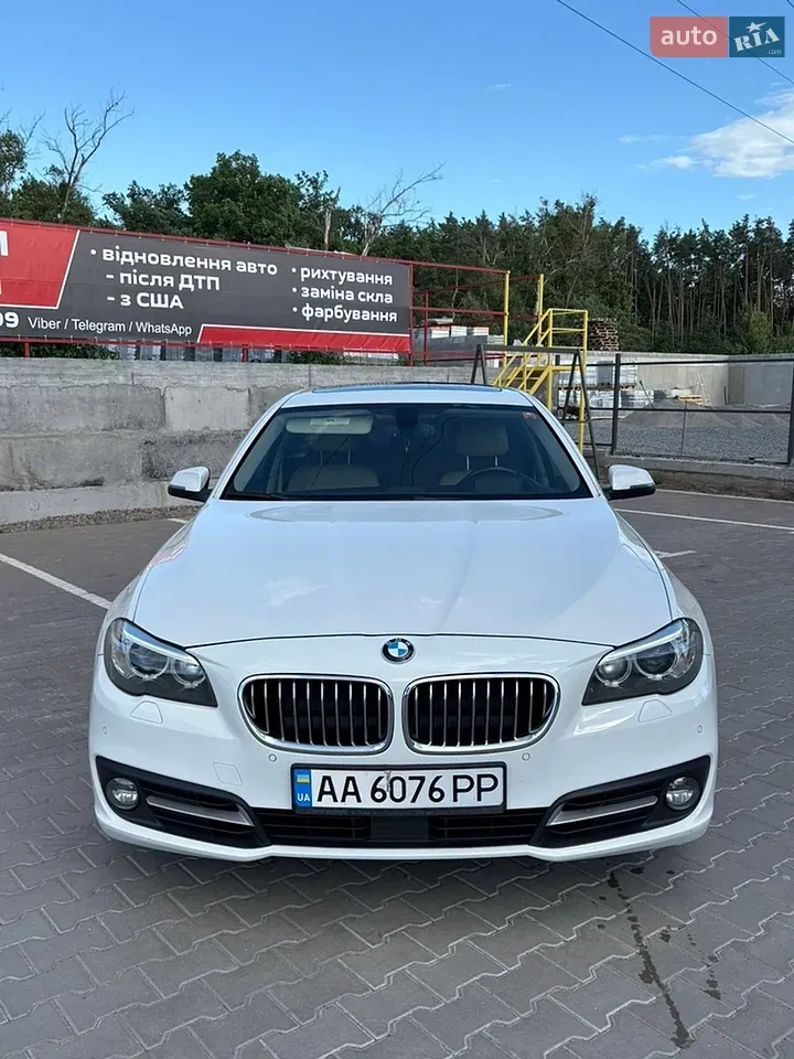 BMW 5 Series 2015 photo 2