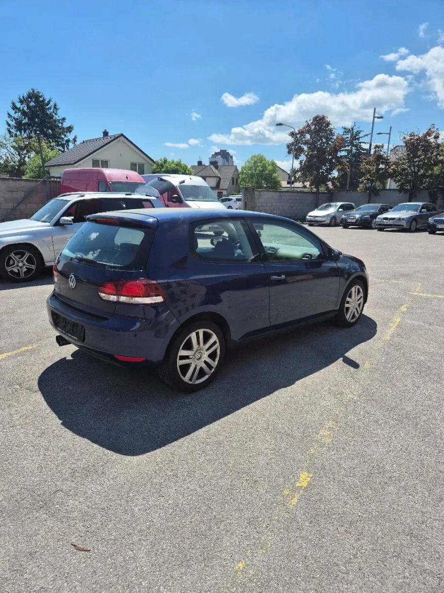 Volkswagen Golf 2009 photo 3