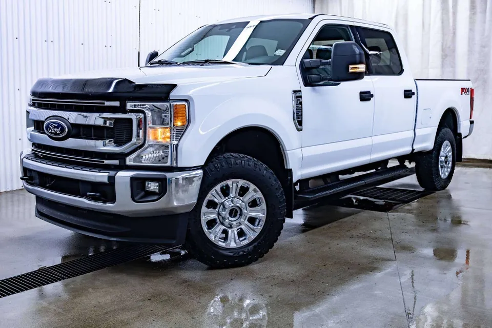 Ford F250 2022 photo 3