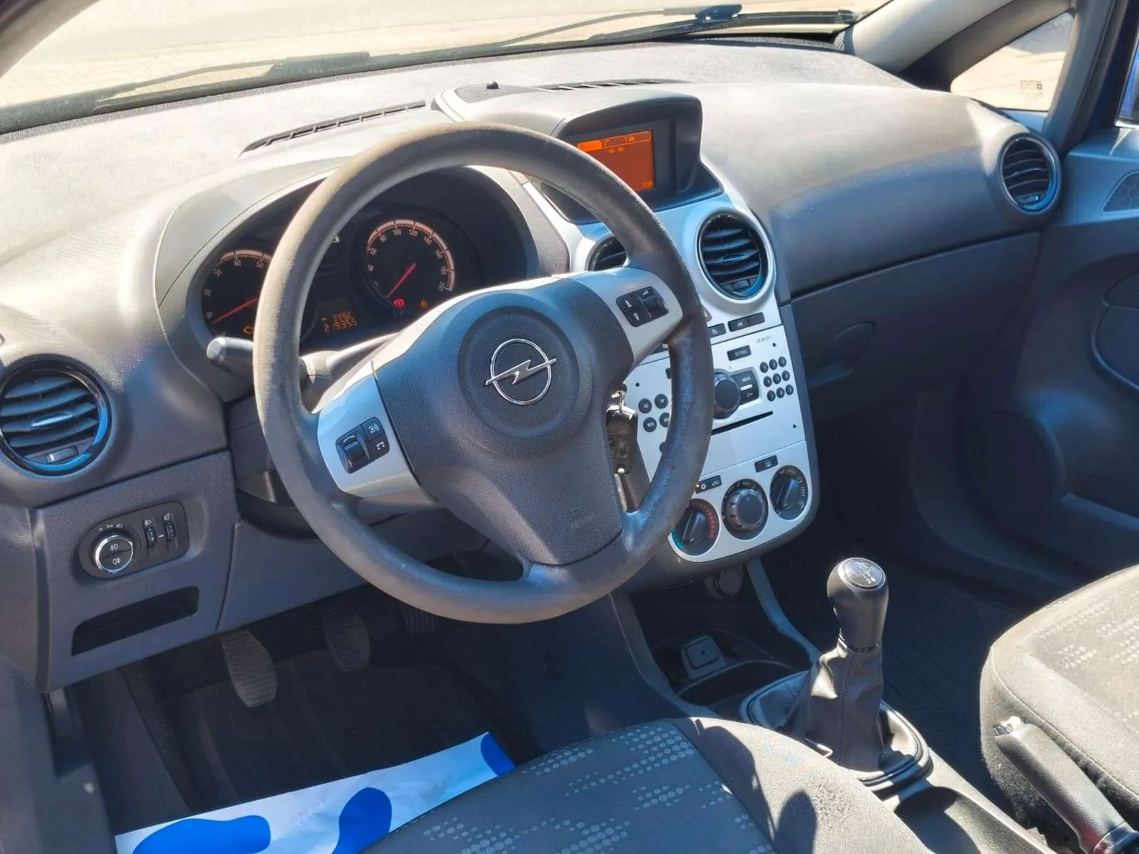 Opel Corsa 2015 photo 4