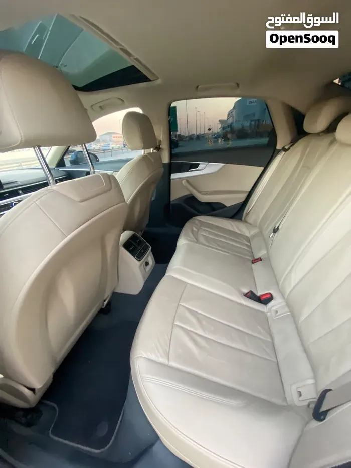 Audi A4 2019 photo 2