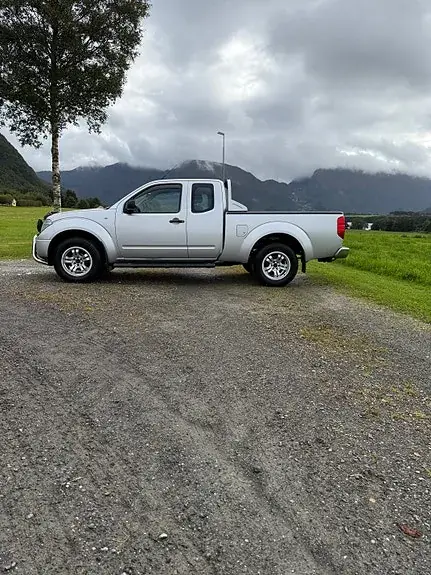 Nissan Navara 2005 photo 4