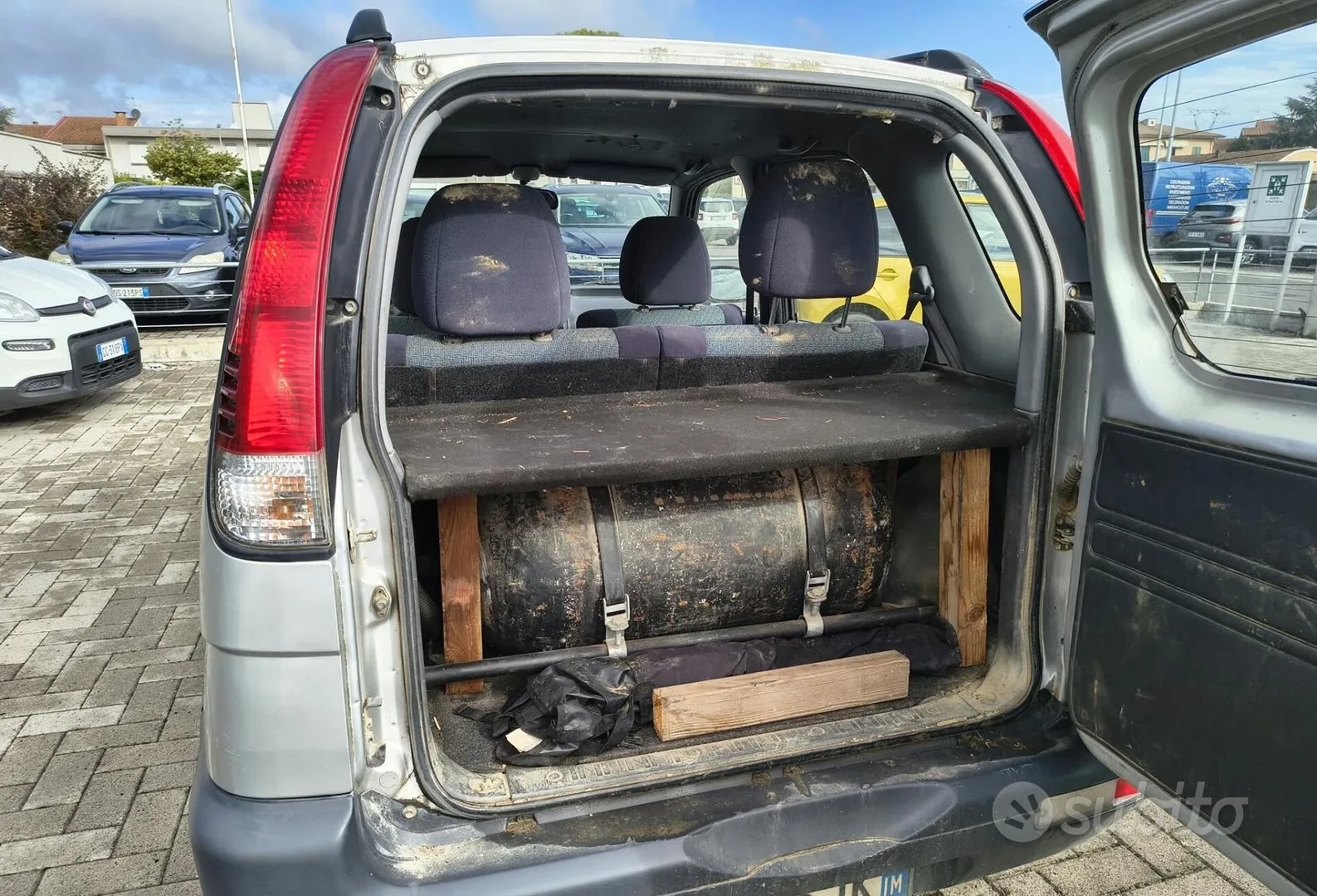 Daihatsu Terios 2002 photo 4